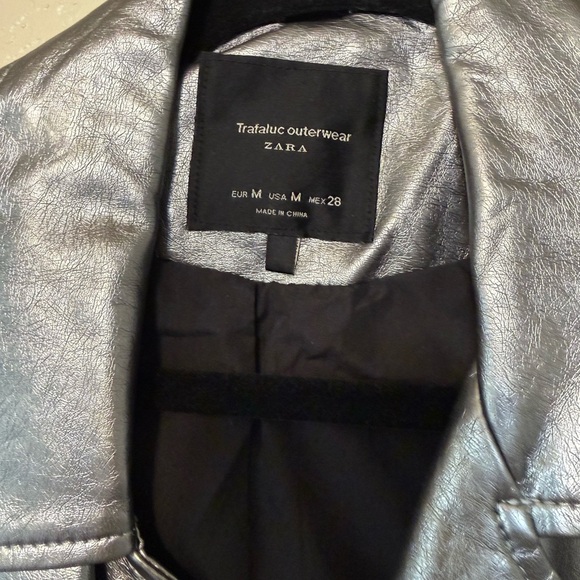 ZARA Silver Metallic Faux Leather Women's Moto Jacket - Picture 7 of 7
